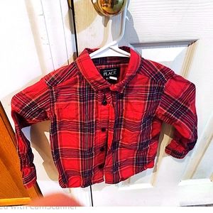 Boys Children's Place Buttondown...red plaid..size 3t